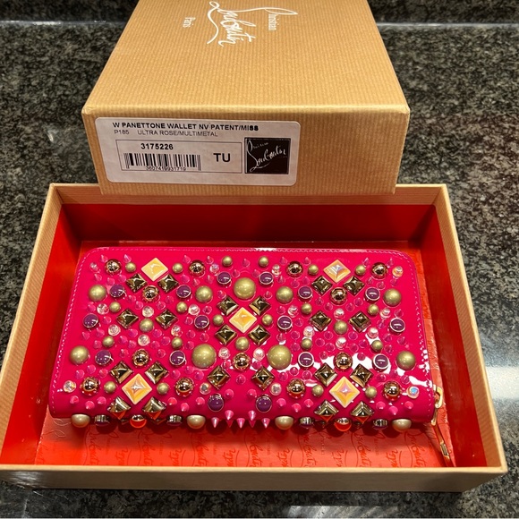 Christian Louboutin Panettone embellished patent leather continental wallet - Picture 4 of 14